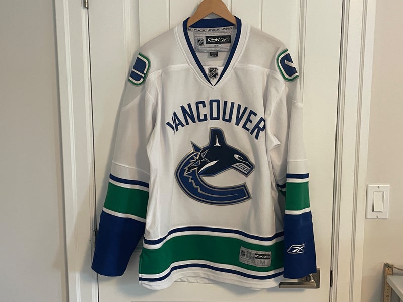 Authentic Reebok Vancouver Canucks White Away Orca Jersey Size Medium