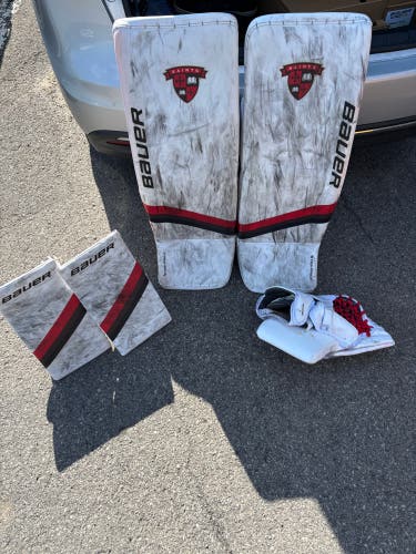 35" 2024 Bauer Regular Goalie Full Set Pro Stock (Used)