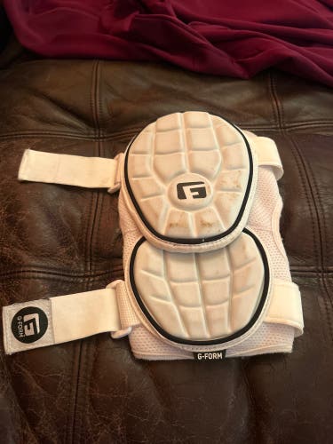 White Senior Elbow Protection (Used)