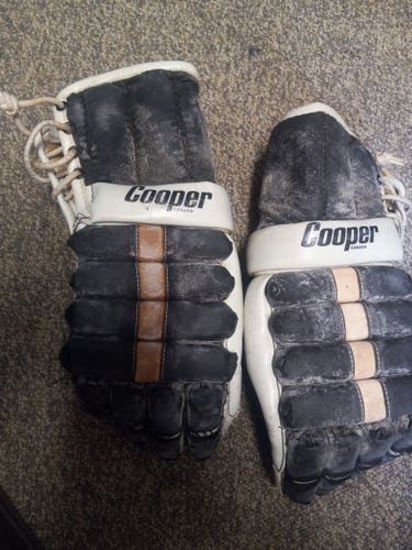 Vintage Cooper Hockey Gloves