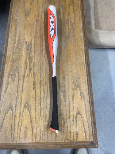 AXE Element Alloy Bat (-12) 18 oz 30" (Used)