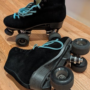 Sure-grip Boardwalk Roller Skates Regular Width Size 7 (Used)