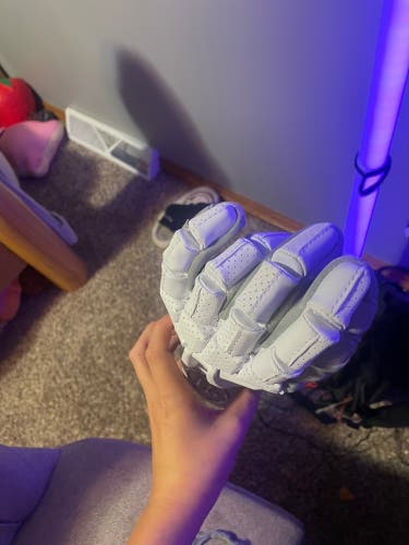 Warrior Burn XP Lacrosse Gloves Medium (New)
