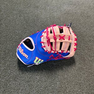 Wilson RH First Base A2000 Baseball Glove 12.5" (New)
