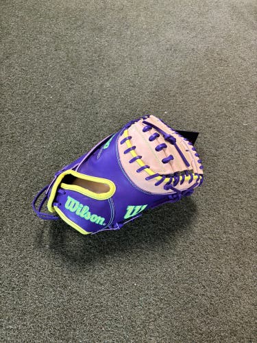 Wilson RH Catcher's A2000 Softball Glove 34" (New)