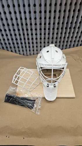 Jerry Wright Goalie Mask - Commander (Long Chin)