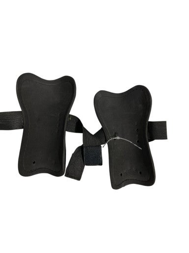 Used Soccer Shin Guards Youth Black SM 11847-S000029436