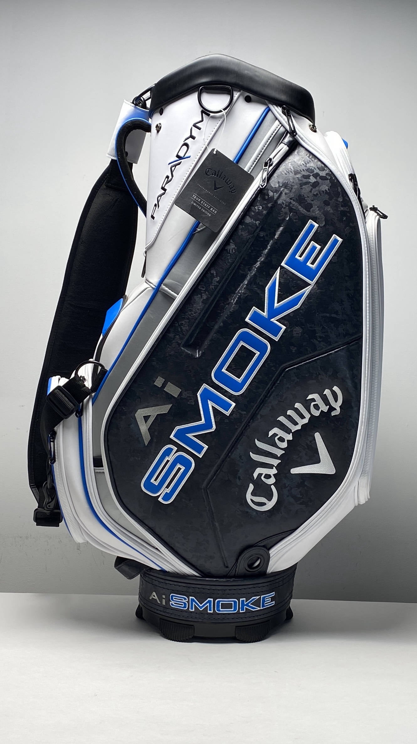 Callaway Paradym Ai Smoke Top Golf Staff Bag White 6-Way Divide