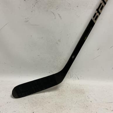 Used Bauer SUPREME 2S PRO Senior One Piece Right Black And Gold 95 Flex 11855-S000191097