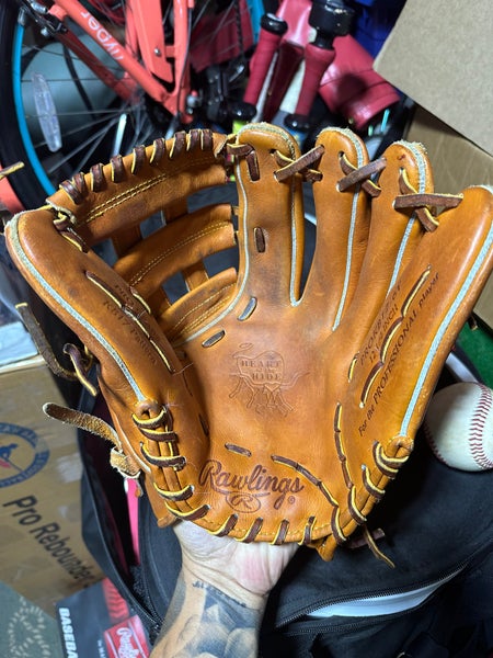 Rawlings Heart of the Hide RH Outfield Baseball Glove 12.25" (Used)