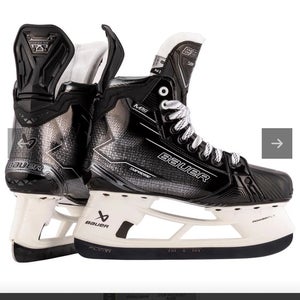 2025 Bauer Supreme M50 Pro Hockey Skates Regular Width Pro Stock 7 (New)