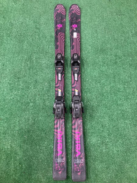 Kid's 140cm Volkl Flair Junior Ski (vMarker 4.5 Jr Binding)