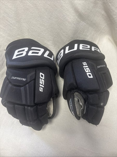 Junior size 11 inch Bauer supreme S 150 ice hockey player gloves. Excellent cond