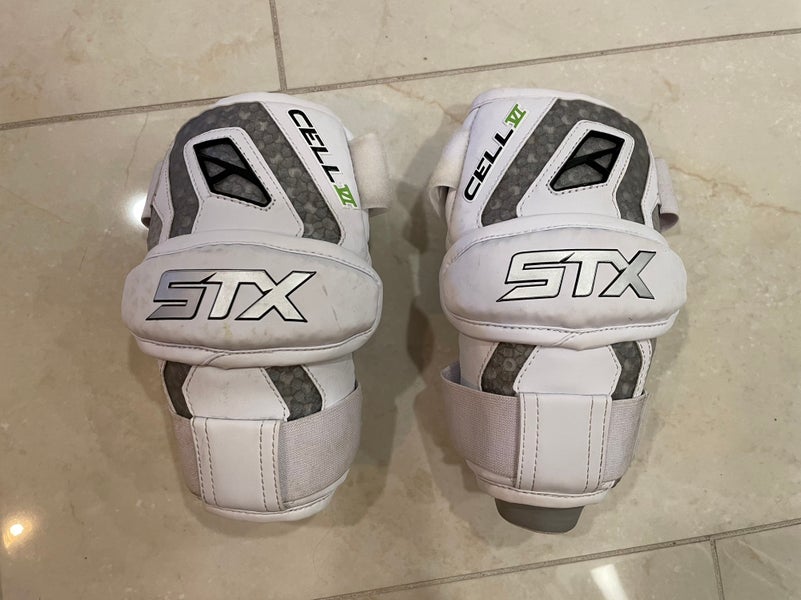 Small Youth STX Cell VI Arm Pads (Used)