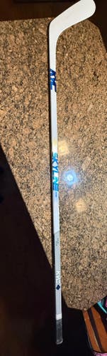 Senior kyc Right Handed Hockey Stick P92 (Used)