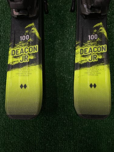 Kid's 100cm Volkl Deacon Jr Ski  (vMarker 4.5 Jr Binding)