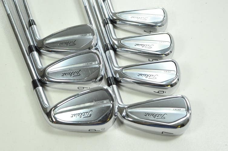 Titleist T200 2023 4-PW Iron Set Stiff Flex Right AMT Black S300 Steel # 202871