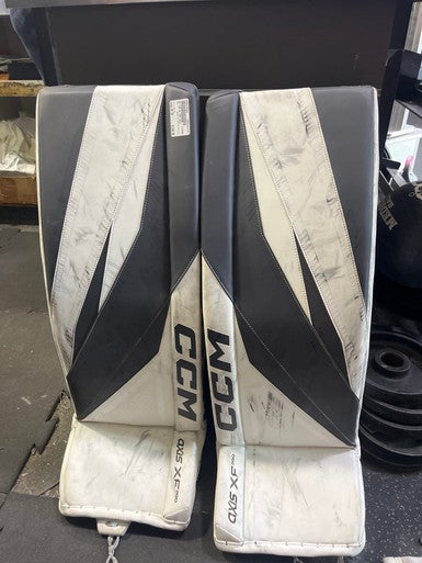 Used CCM GP CCM XF PRO 34+1 Goalie Leg Pads Senior White 34" 11727-S000196408