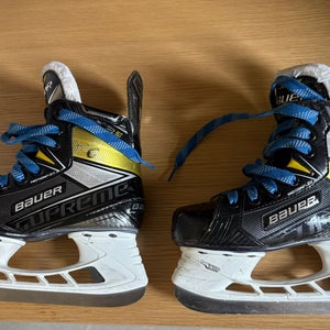 Bauer Supreme 3S Hockey Skates Regular Width Size 1.5 (Used)