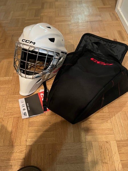 Senior 2023 Large CCM AXIS XF Goalie Mask (New)