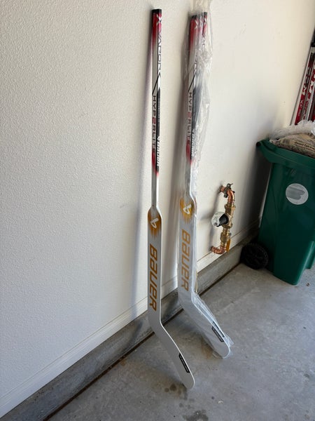 Senior Bauer Hyperlite 2 Regular Goalie Stick 26" Paddle Pro Stock (New)