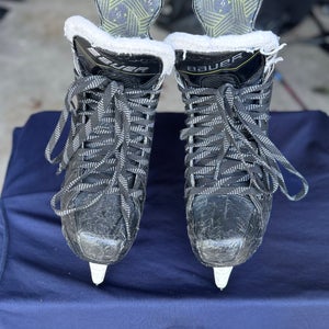 2024 Bauer Supreme M40 Hockey Skates 8.5 (Used)