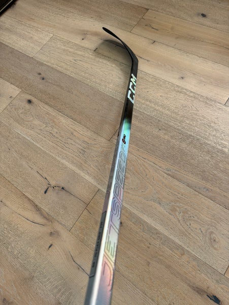 Senior CCM Jetspeed FT8 Pro, Right, 70 Flex, P29, (New)
