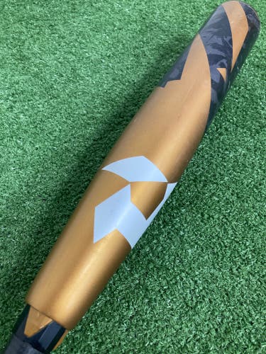 DeMarini Zoa (2 5/8") USSSA Bat 2022 (-5)