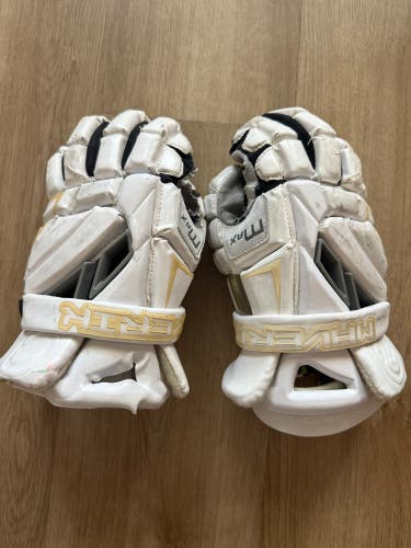 Maverik Max Lacrosse Gloves (Used)