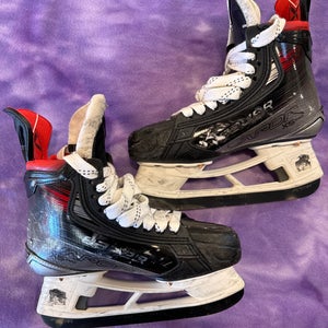 Bauer Vapor X5 Pro Hockey Skates | Intermediate 4.5 Fit 2 (Used)