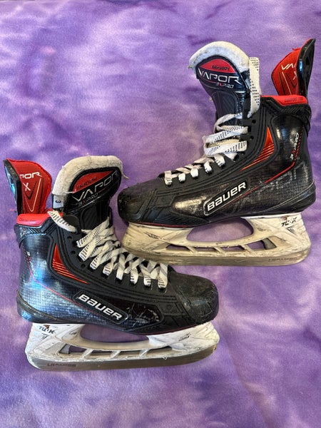 Junior Bauer Vapor 3X Pro Hockey Skates Regular Width Size 3 (Used)