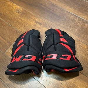 CCM JetSpeed FT485 junior kids youth Gloves 10"  (Used)