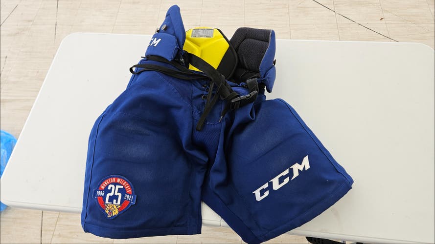 Men's Blue Senior Small CCM HPTK Hockey Pants Pro Stock (Used)