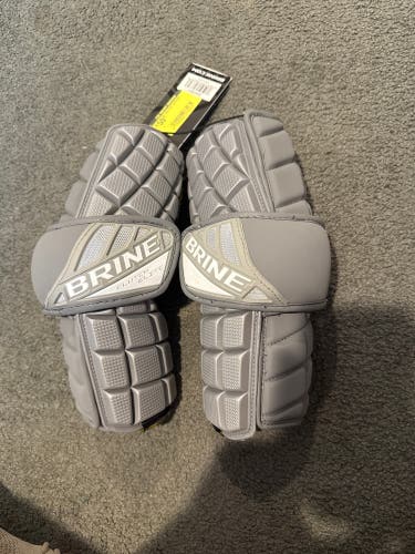 Gray Brine Clutch Elite Arm Pads (New) | Medium