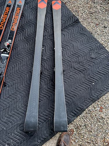 Unisex 2017 Racing 150 cm Dynastar Speed WC FIS GS Skis Max Din 12 (Used)