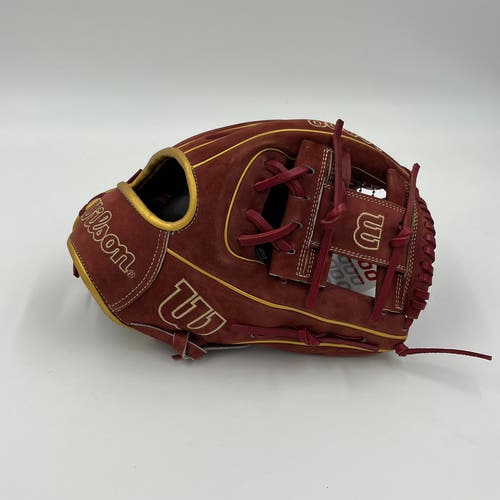 Wilson A2000 1975 11.75 GOTM Infield Baseball Glove