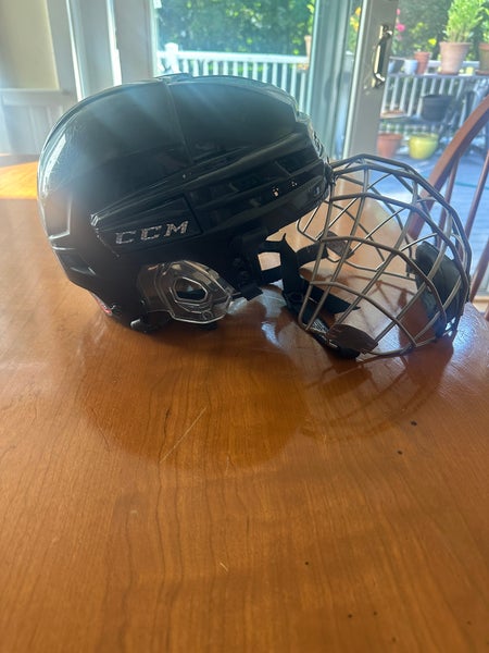 Small CCM Super Tacks X Helmet (Used)