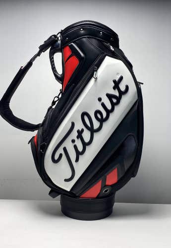 Titleist Scotty Cameron Putters Staff Bag 6-Way Divide Single Strap Golf Bag