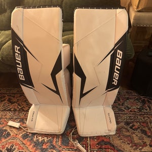 2025 Bauer Sv-Pro Goalie Leg pads(Used)