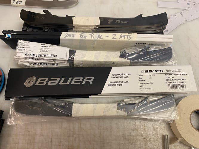 NEW! Bauer FLY TI XL Black Steel Runners 73821