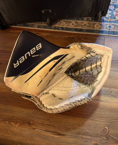 2023 Bauer Vapor Hyperlite 2 Regular (Used)