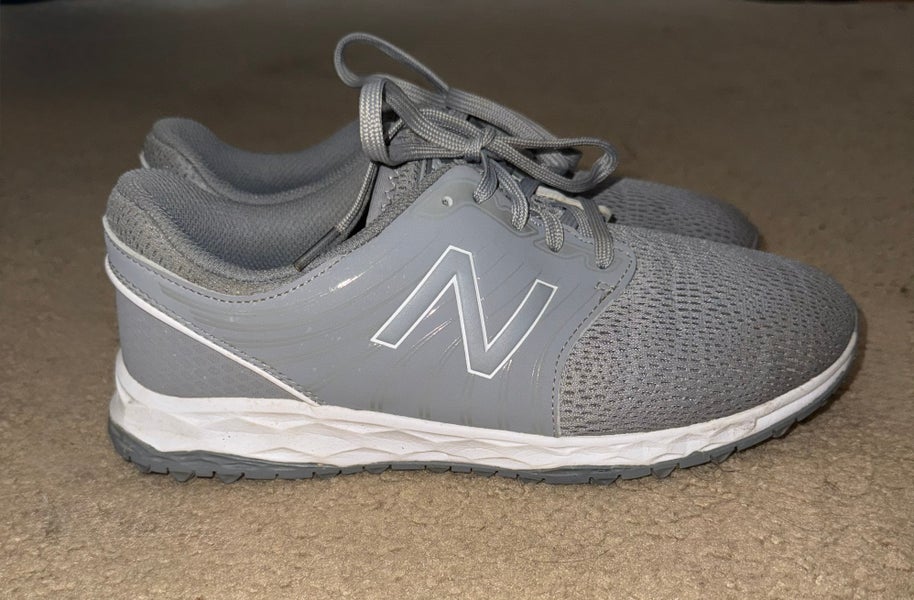 Women's Size M 7.0 (W 8.0) New Balance Golf Shoes (Used)