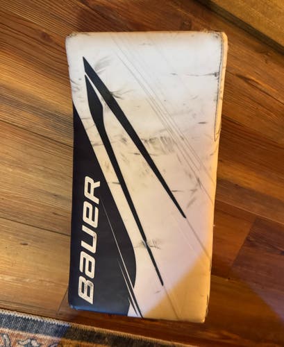 2023 Bauer Vapor Hyperlite 2 Regular (Used)