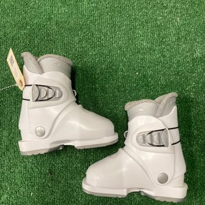 Mondo 16 & 16.5 Rossignol Comp J1 Ski Boots (Used)