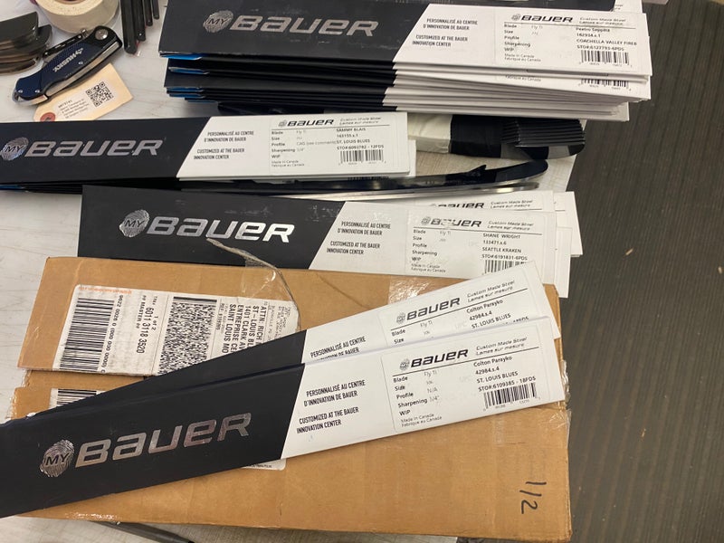 NEW!  Bauer FLY TI Black Steel Runners 57591