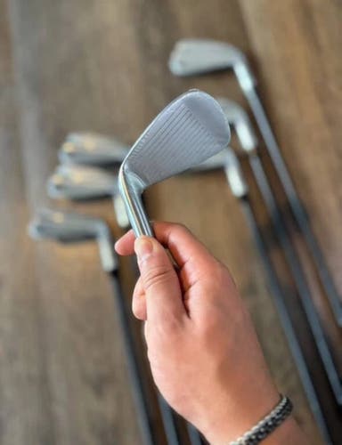 Men's 2023 TaylorMade P-790 Right Handed Iron Set Stiff Flex 7 Pieces Steel Shaft (New)
