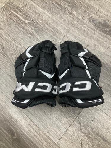 Black Senior CCM JetSpeed FT6 Pro Gloves 13" (Used)