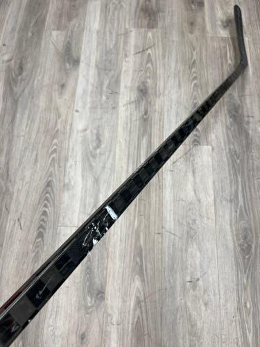 Senior PRO Hockey Stick Left Hand (Used)