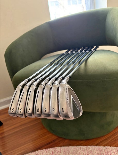 TaylorMade Stealth Right Handed Iron Set Regular Flex 9 Pieces Steel Shaft (New)