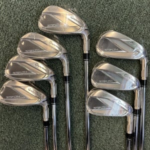 Men's TaylorMade Stealth Right Handed Iron Set Stiff Flex 7 Pieces Steel Shaft (Used)